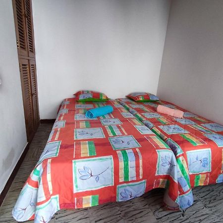 Cabana 52 En La Aldea Doradal Santorini Colombiano Bagian luar foto