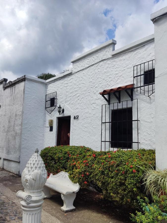 Cabana 52 En La Aldea Doradal Santorini Colombiano Bagian luar foto