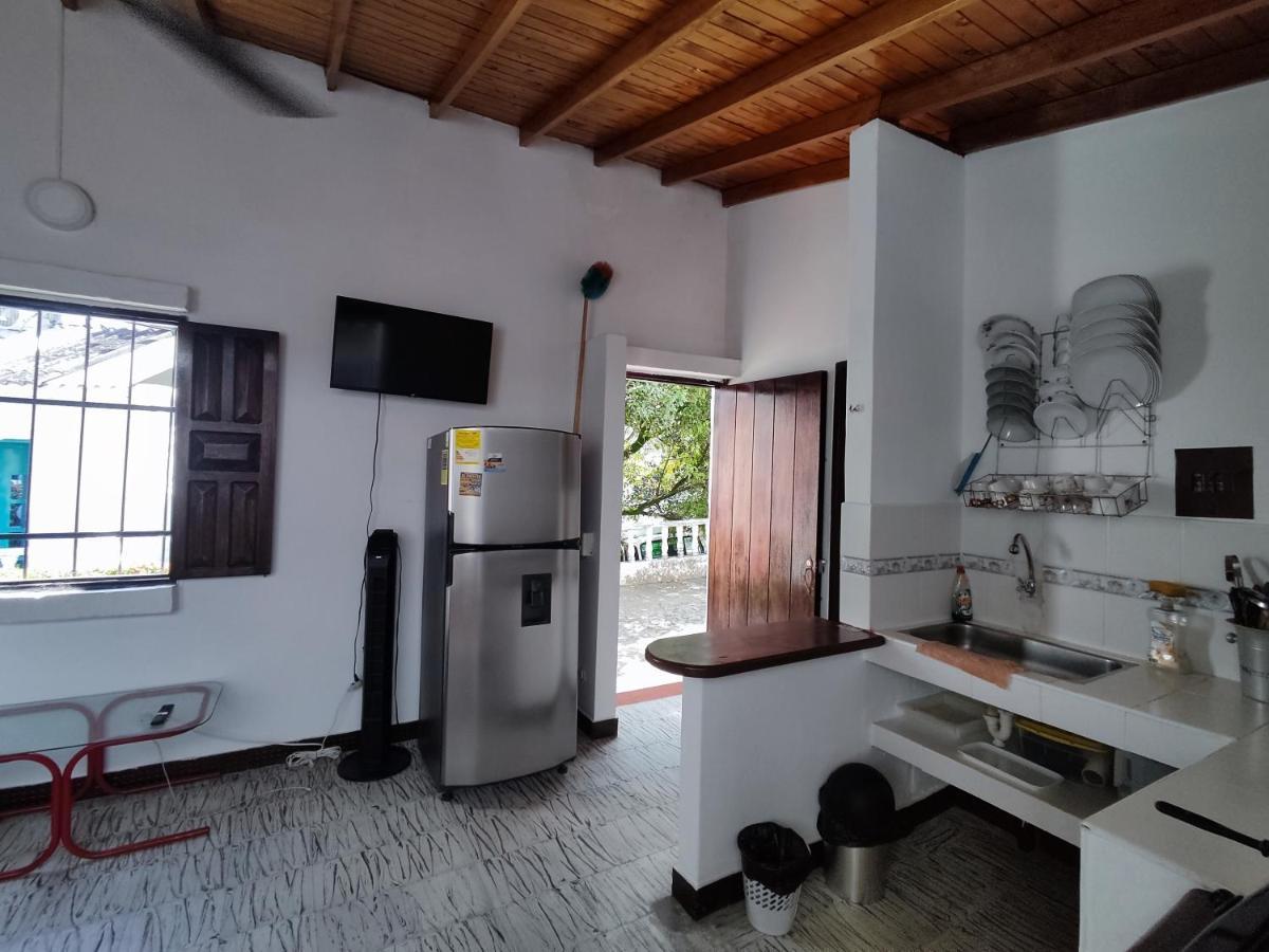 Cabana 52 En La Aldea Doradal Santorini Colombiano Bagian luar foto